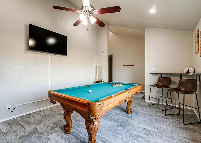 Pool, Putting & Games: Home! Chandler